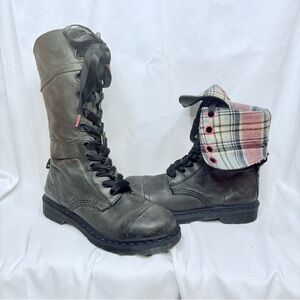 RARE Dr Martens Women 9 Triumph Combat Boots Gray Green Leather Fold Over Plaid